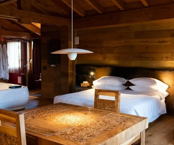 여관 Sensi 리버가로